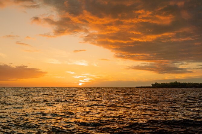 2.5 Hour Super-Raft Sunset Cruise - Where This Cruise Fits on Big Island Time