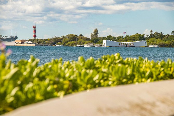 Best Of Oahu: Private Tour with Movie and Boat Tour USS Arizona Memorial - Price and value: $1,999 per group up to 14