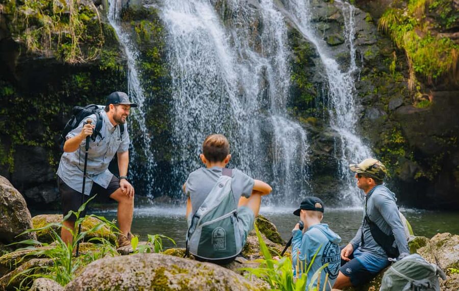 Big Island: Full Day Adventure Tour of the Kohala Waterfalls - Hawi and the off-road run into a private reserve