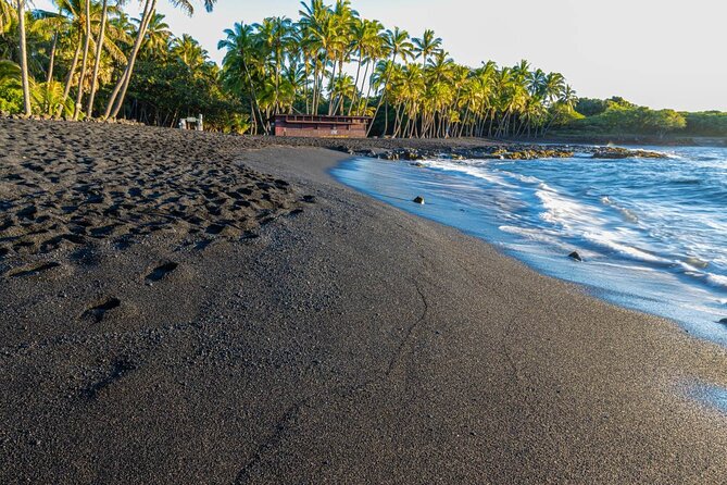 Big Island Hawaii Self-Guided Driving Tour - Waterfalls, gardens, and Laupahoehoe: the emotional history hits here