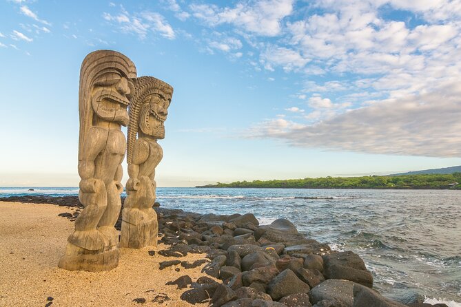 Big Island Hawaii Self-Guided Driving Tour - The Kona coast drive: beaches, snorkel calm water, and old archaeological sites