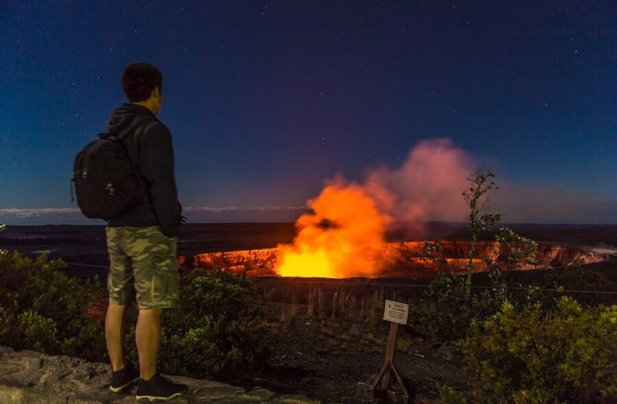 Big Island, Hawaii: Volcano and Stargazing Tour with Dinner - Dinner at Volcano’s Lava Rock Cafe, then night viewing starts
