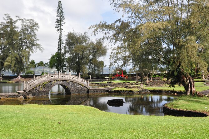 Big island Hilo Day Tour- Volcano,LavaTube,Waterfall,Beach&Lunch - Liliʻuokalani Gardens: The Edo-Style Detour Most People Skip