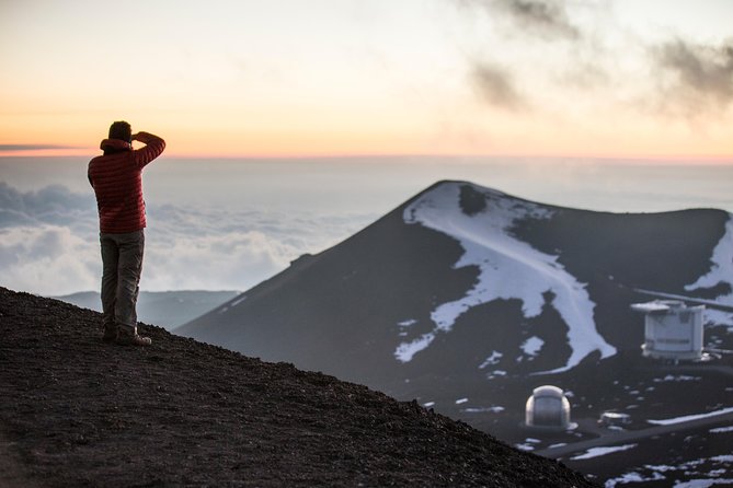 Big Island: Mauna Kea Summit and Stars Small-Group Adventure Tour - Sunset above the clouds: the summit moment to aim for
