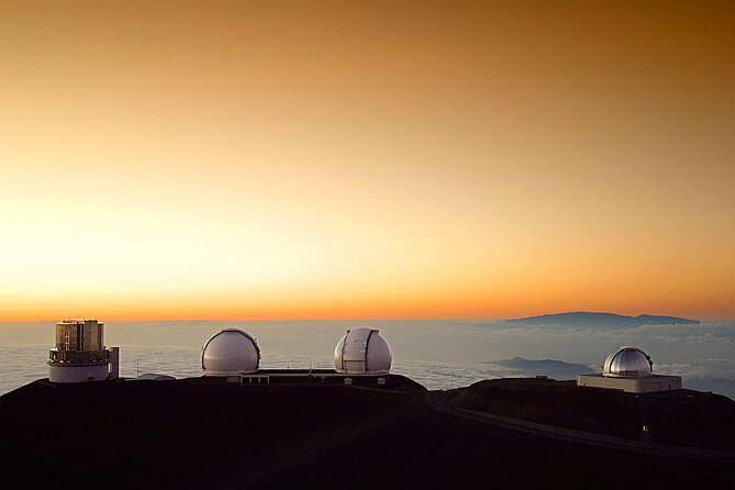 Big Island: Mauna Kea Summit and Stars Small-Group Adventure Tour - After dark, your private stargazing show: Celestron plus digital astrophotography
