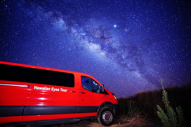 Big Island: Mauna Kea Summit Tour with Free Night Star Photo - The summit: sunset above the clouds and a view that feels unreal