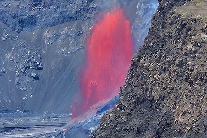 Big Island Waterfalls, Blacksand Beaches, Lava Tubes & Volcanoes - Volcanoes National Park: steam, craters, and Nahuku’s lava tube