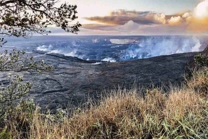 From Big island Kona Volcanoes and Waterfalls Shared Tour - Nahuku (Thurston) Lava Tube: A Short Walk With Big Geological Payoff