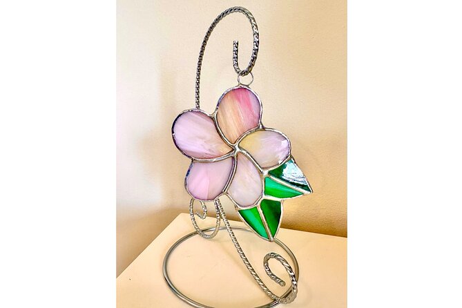 Fun and Creative Stained Glass Class and Workshop - The 150-minute flow: from picking glass to taking it home