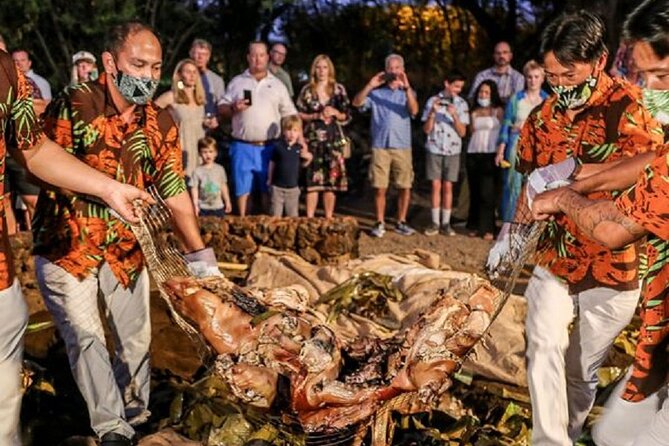 Hale Hoaloha Luau at the Mauna Lani - Timing: why the 5:30 pm start changes your experience