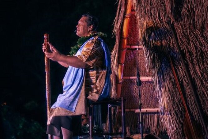 Hale Hoaloha Luau at the Mauna Lani - The feast: buffet setup that’s meant for real appetite