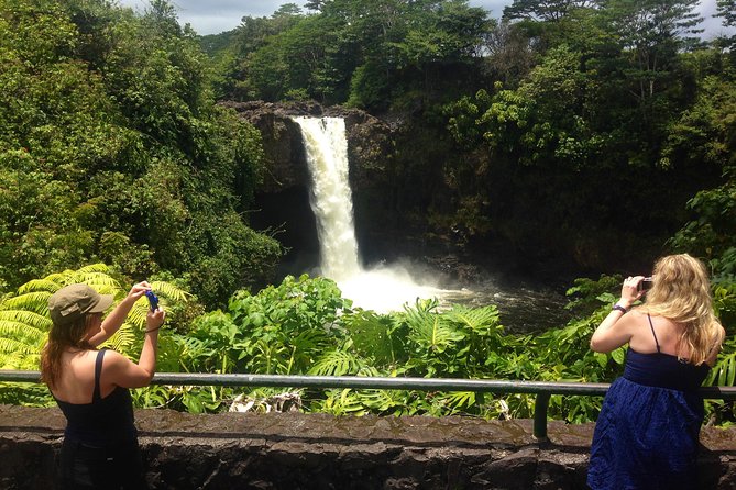 Hawaii Big Island Circle Small Group Tour: Waterfalls - Hilo - Volcano - Black Sand Beach - Why This Circle Tour Works Better Than Piecing It Together