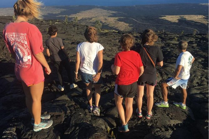 Hawaii Big Island Circle Small Group Tour: Waterfalls - Hilo - Volcano - Black Sand Beach - Waipio Valley Lookout and Rainbow Falls: Views With Legends Attached