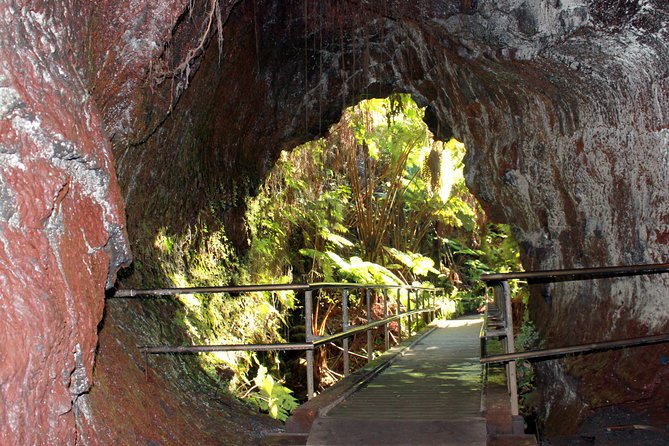 Hawaii Volcanoes National Park and Hilo Highlights Small Group Tour - Kilauea caldera: where steam vents and recent changes set the tone
