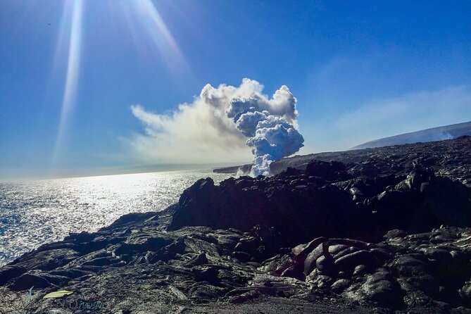 Hawaii Volcanoes NP: Private Kilauea Eruption Insights Tour - Stop 5: Volcano House viewpoints for a classic rim setting
