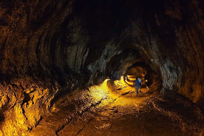 Hawaii Volcanoes, Waterfalls, Beaches & Hilo Highlights Day Tour - The Main Event: Hawaii Volcanoes National Park Stops That Matter