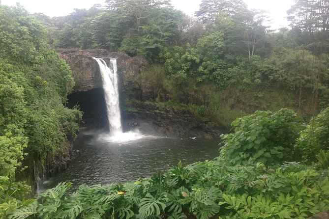 Heavenly Hamakua: From Kona - Hilo and the Rainbow Falls plus Kaumana Caves glance