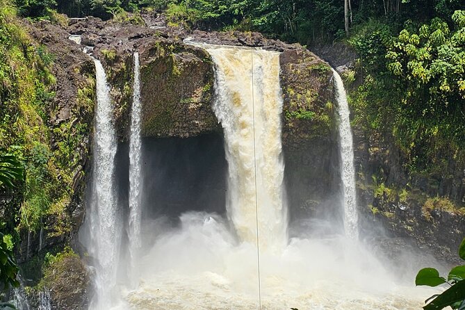 Hilo and Volcano National Park Tour for Cruise Passengers at port - Downtown Hilo and the farmers market: local life at cruise speed
