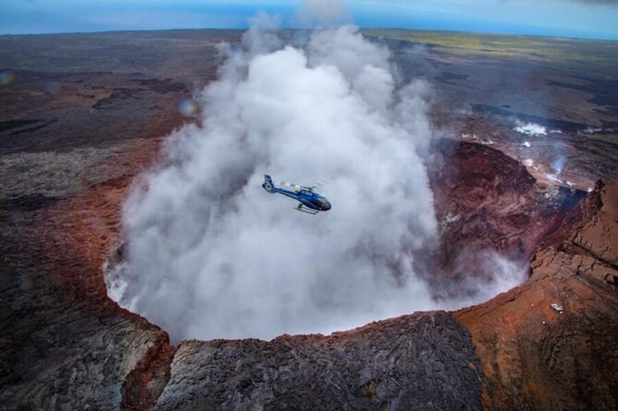 Hilo: Discover Hilo Helicopter Tour - ECO-Star Helicopter Setup and the Comfort Factor