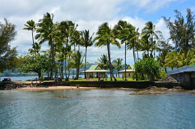 Historic Hilo Bay and Coconut Island Guided Kayak Adventure - Who Should Book This Kayak + Gardens Combo