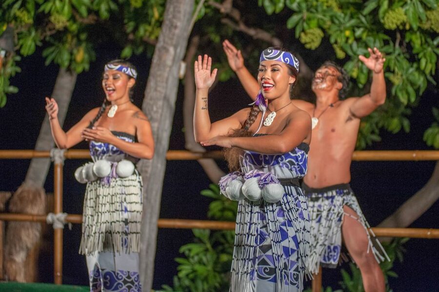 Kailua-Kona: Voyagers of the Pacific Luau with Buffet Dinner - Key highlights at a glance