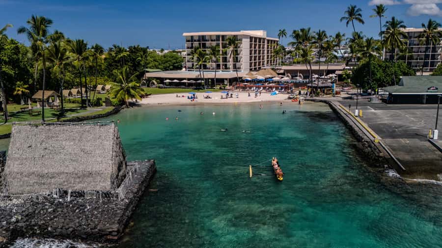 Kealakekua Bay: Outrigger Canoe Ride with Cultural Insights - Why Paddle a Traditional Wa‘a in Kamakahonu Bay