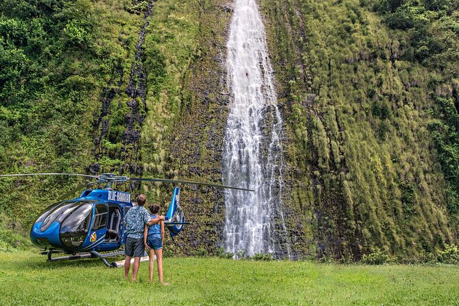 Kohala Waterfalls with Exclusive Landing Helicopter Tour - The People Part: What Pilots Add Beyond the Aircraft