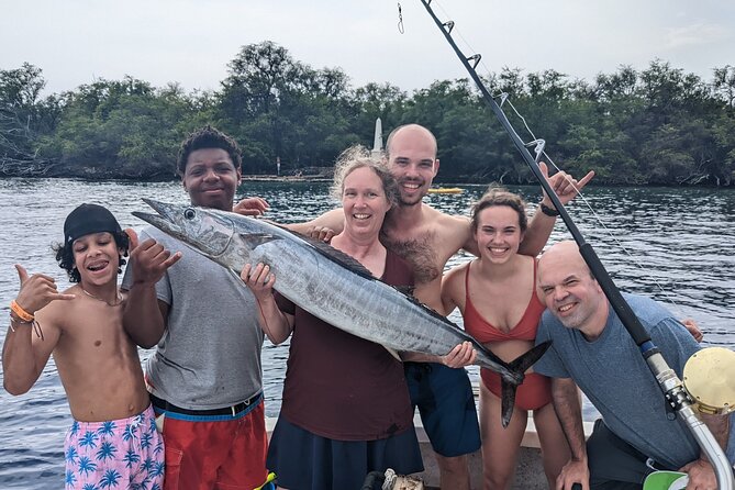 Kona - 8 Hour Private Fishing Charter in Kailua-Kona, Hawaii - The 8-Hour Flow: Check-In, Trolling Setup, and Time on the Water