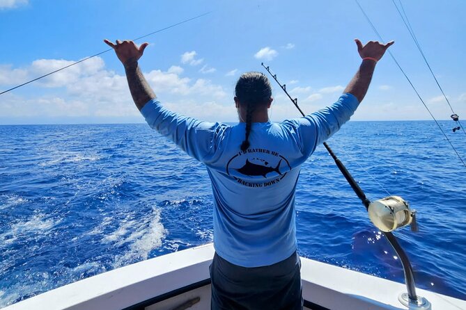 Kona Hawaii Deep Sea Fishing Escapade on the Bite Me 6 - Meeting point and how to show up ready in Kailua-Kona