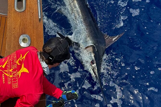 Kona Hawaii Per Person Shared Fishing with Bite Me Sportfishing - The Crew Experience: Coaching You Actually Use