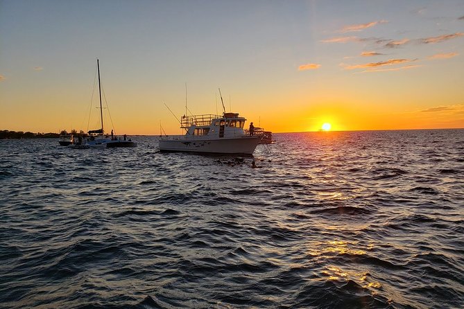 Manta Ray Night Snorkel in Kona - What you do during the 3 hours 30 minutes