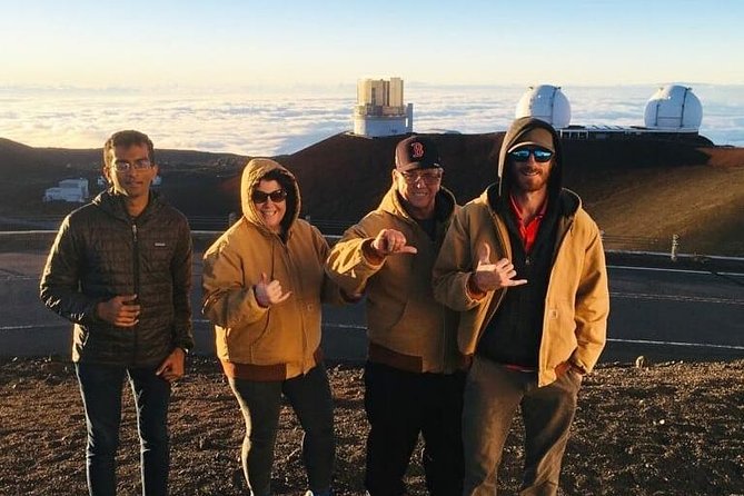 Mauna Kea Arnott's Adventures - Getting to the Mountain: Hilo Pickup and the Ride Up