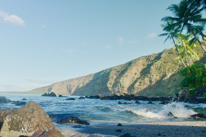Midday Meander - Kealakekua Bay Kayak and Snorkel Adventure - Kona Boys meeting point and the self-drive step