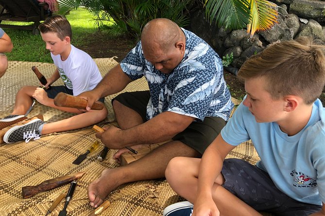 Polynesian Cultural Carving Experience in Kona - Meeting Mani: a master carver from Tonga, in a small-group workshop