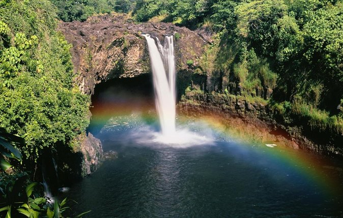 Private Big Island Tour: Coffee, Beaches, Volcanos, Waterfalls - Rainbow Falls: a waterfall stop that’s made for misty mornings