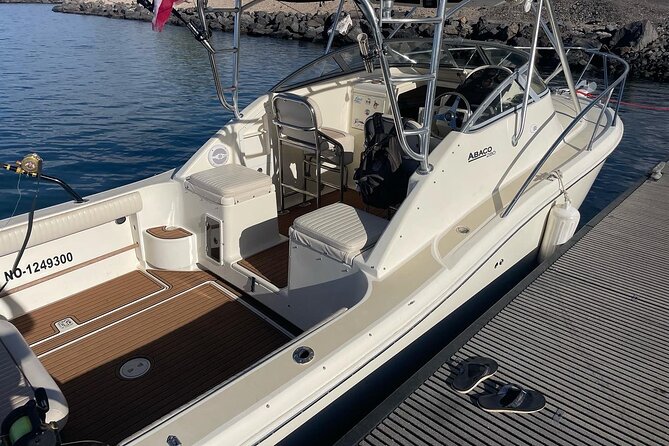Private Custom Charter in Kawaihae - Meeting in Kawaihae and the Ease of a Round-Trip Plan