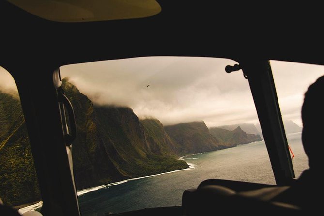 Private Kona Coast Helicopter Tour: All Window Seats - Weather, visibility, and why a backup mindset helps