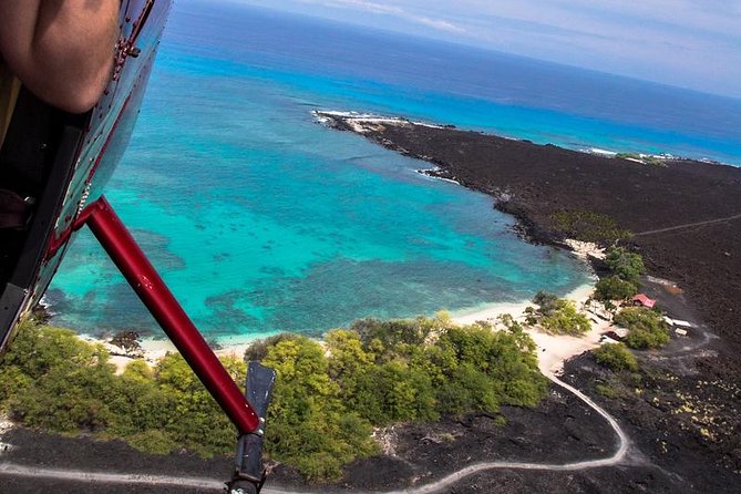 Private Kona Coast Helicopter Tour: All Window Seats - Your route: southbound Captain Cook vs. northbound bays and Hapuna
