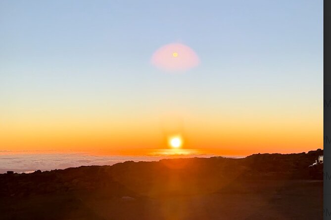Private Mauna Kea Summit Jeep Tour - 4 seats - The 4:30 pm visitor center break: snacks, souvenirs, and stargazing prep