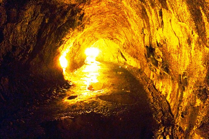 Private Tour: Hawaii Volcanoes National Park Eco Tour - Kīlauea Iki Trail: the “moon walk” effect