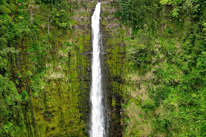 Ultimate Circle Island Explorer From Kona Or Kohala Resorts - Stop 3: Hawaii Volcanoes National Park without the overwhelm