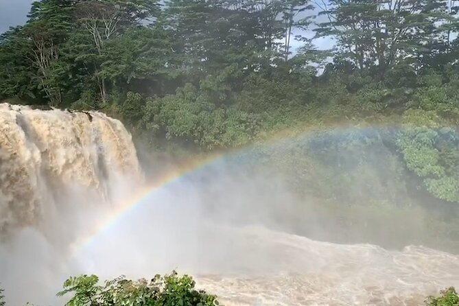 Volcano National Park and Rainbow Fall in Hilo, Hawaii - Rainbow Falls: The 80-Foot Climb and the Moon-Goddess Legend