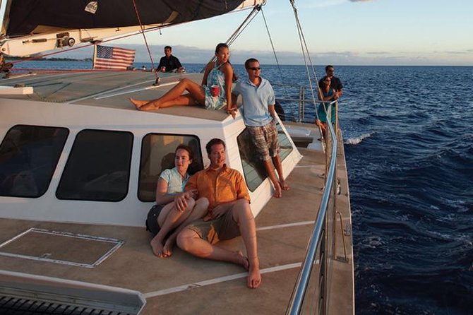 Waikoloa Signature Catamaran Sunset Sail - The catamaran ride itself: 49 people, shaded seating, clean restrooms
